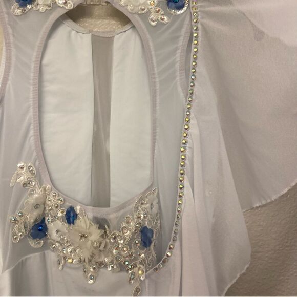 Glamour dance costume leotard white blue embellished rhinestone lace child XLC - Picture 6 of 13